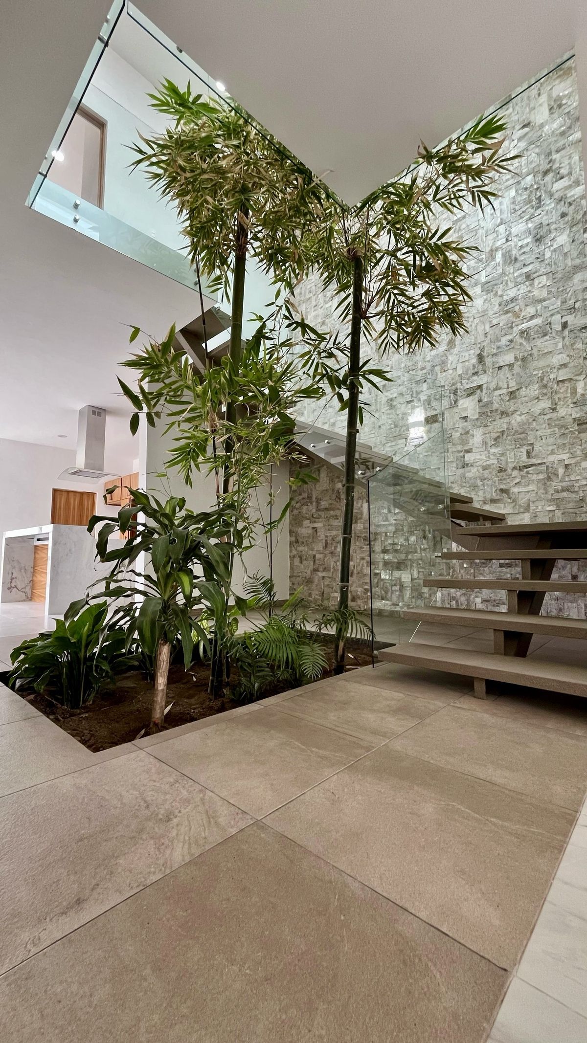 27 de 34: Interior