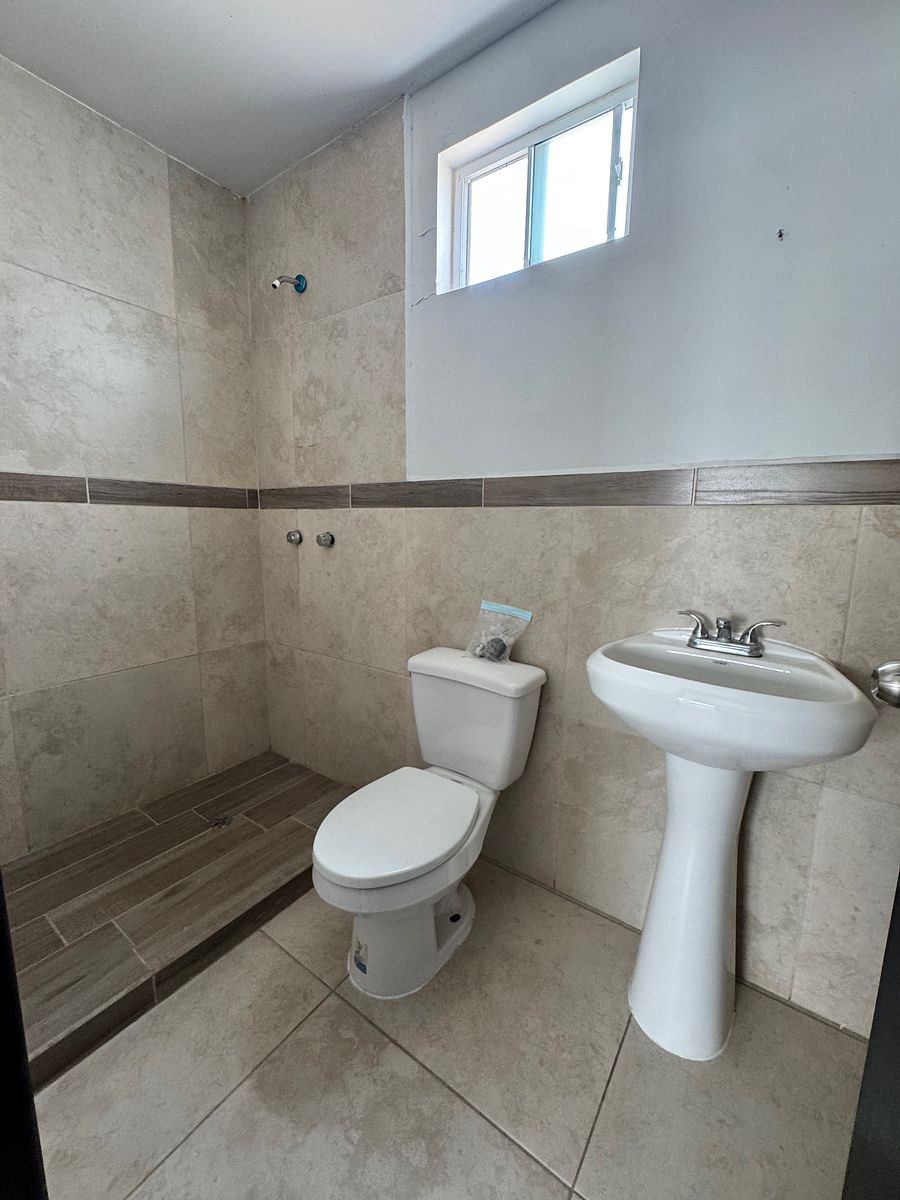 Baño Completo, foto 5 de 10