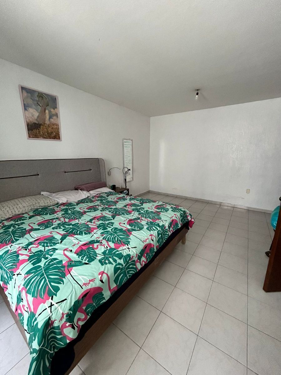 Casa em Jardines de La Hacienda, Querétaro, foto 3 de 9