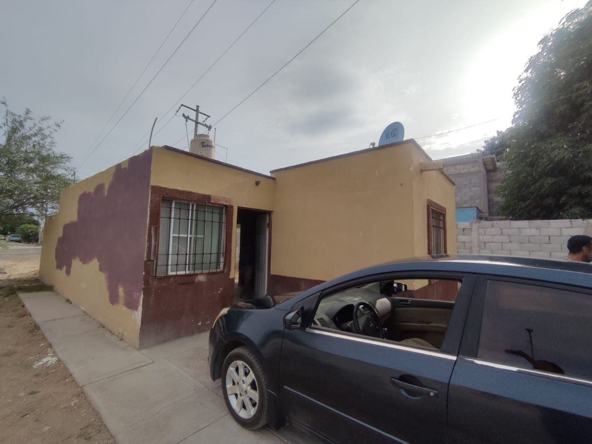 3 de 16: FACHADA