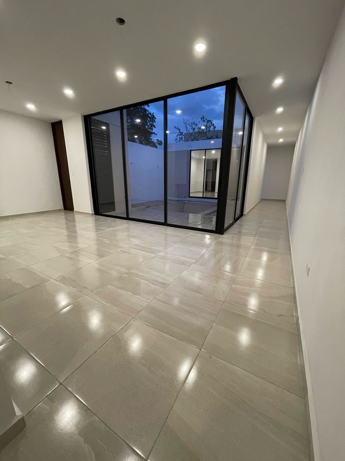 2 de 11: Sala