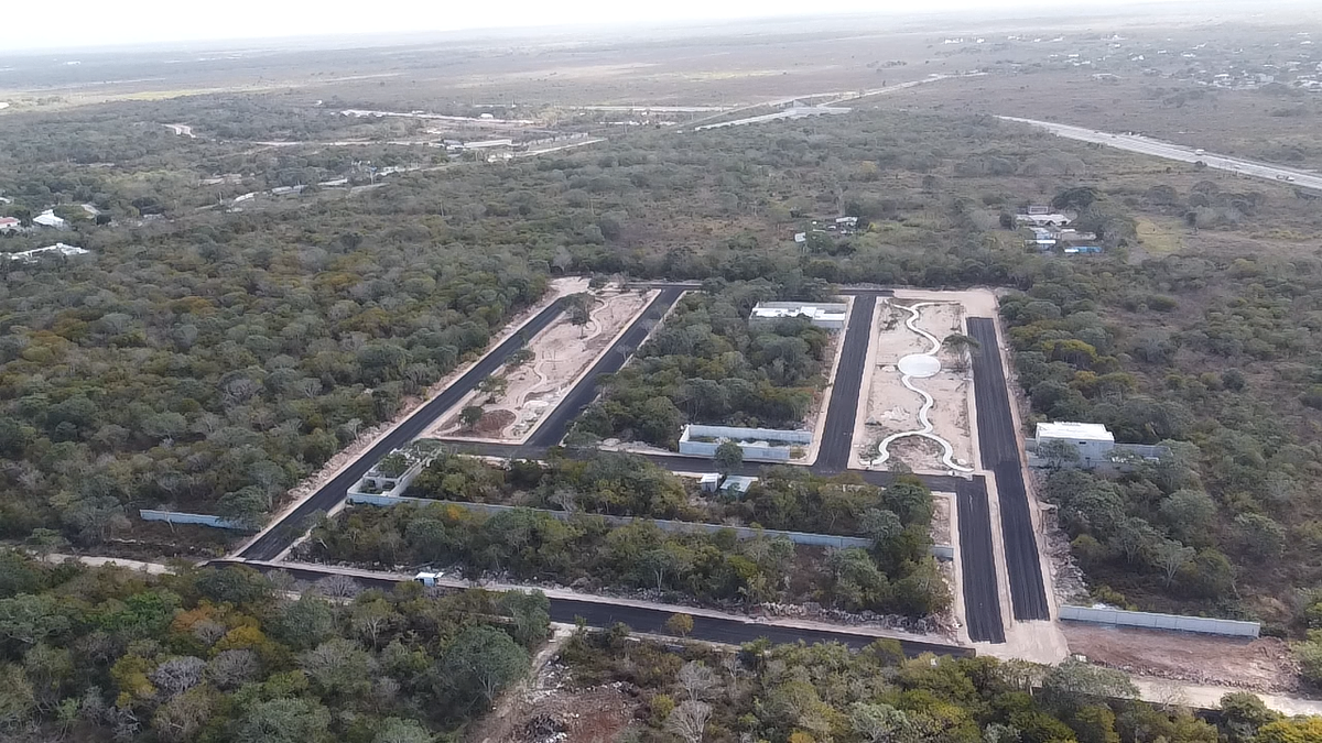 Venda de terrenos urbanizados em Conkal, Yucatã., foto 1 de 5