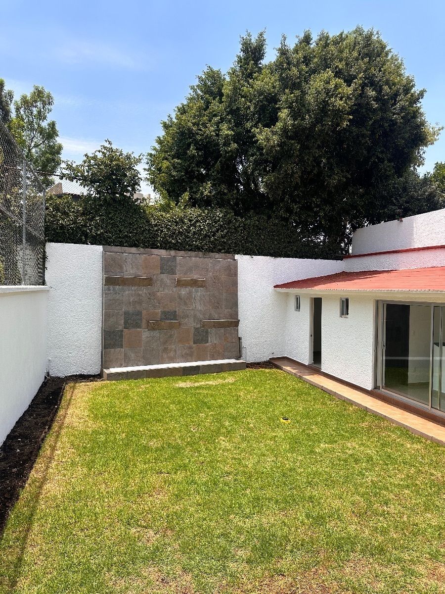 CASA EN JARDINES DEL PEDREGAL RENTA, foto 1 de 13