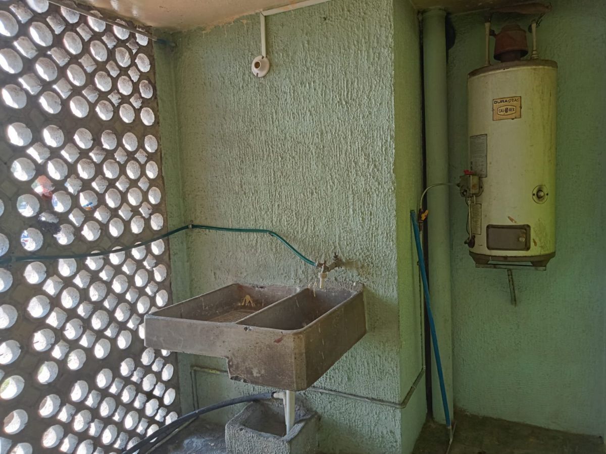 17 de 19: Patio de servicio