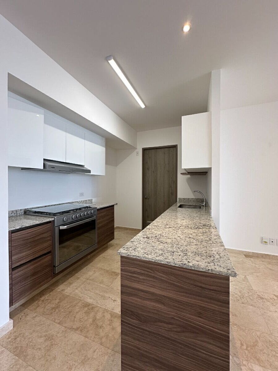 Apartment in Balcones Coloniales, Querétaro, photo 3 of 17
