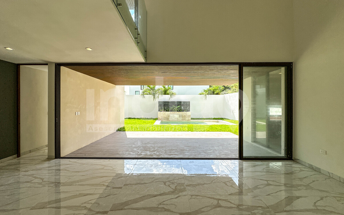 5 de 50: Sala / Comedor con Vista Panorámica