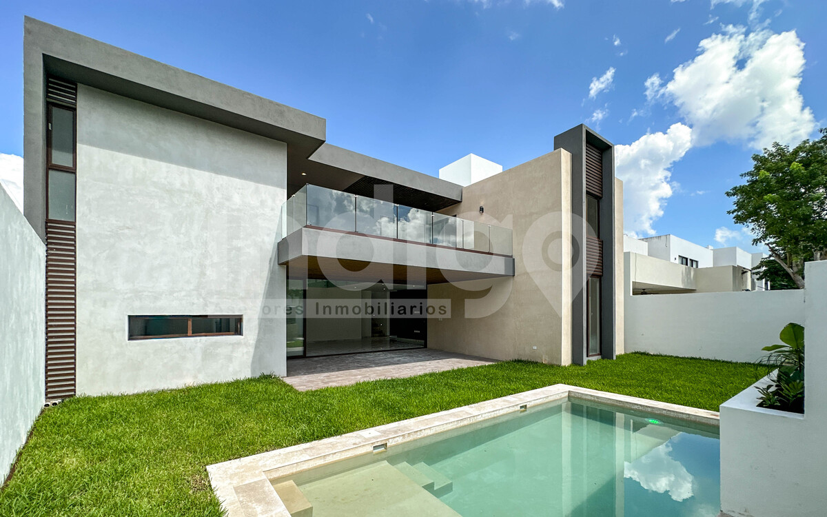 39 de 50: Fachada Trasera