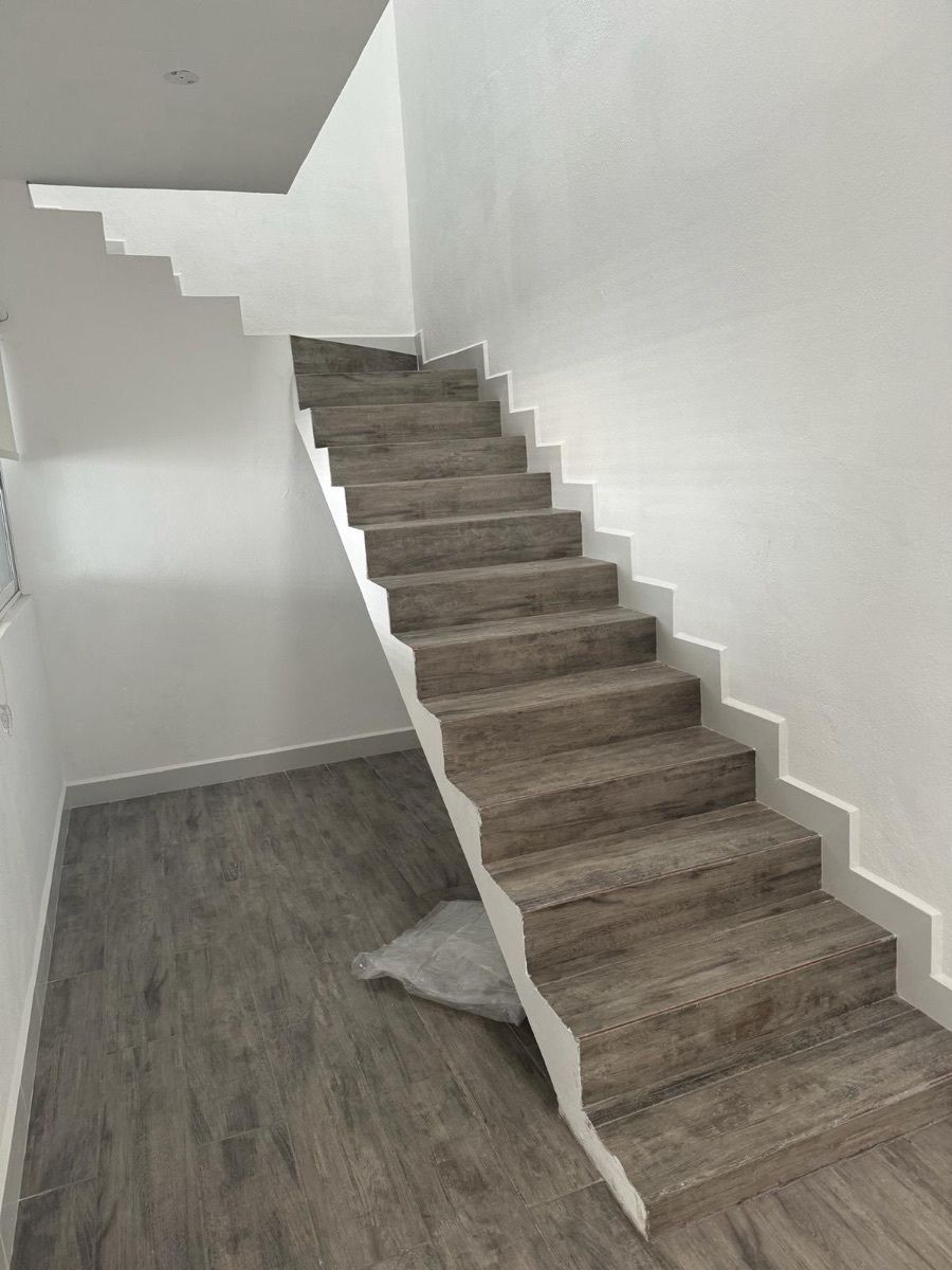Se Renta Casa, Centro de Monterrey, Equipada. Excelente ubicación. foto 3