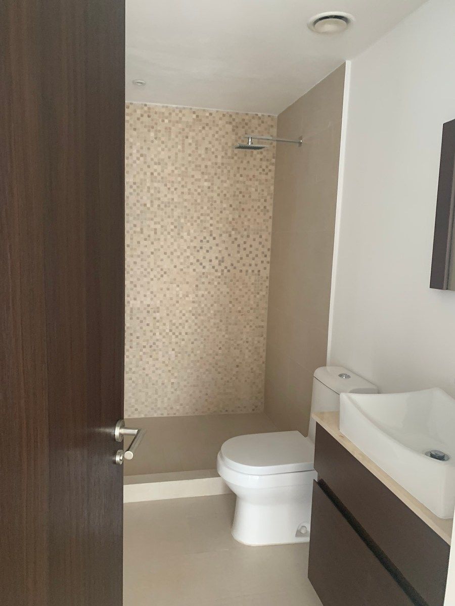 Baños, foto 14 de 17