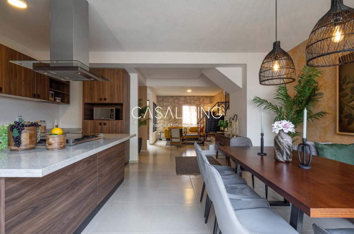 1 de 12: Sala comedor