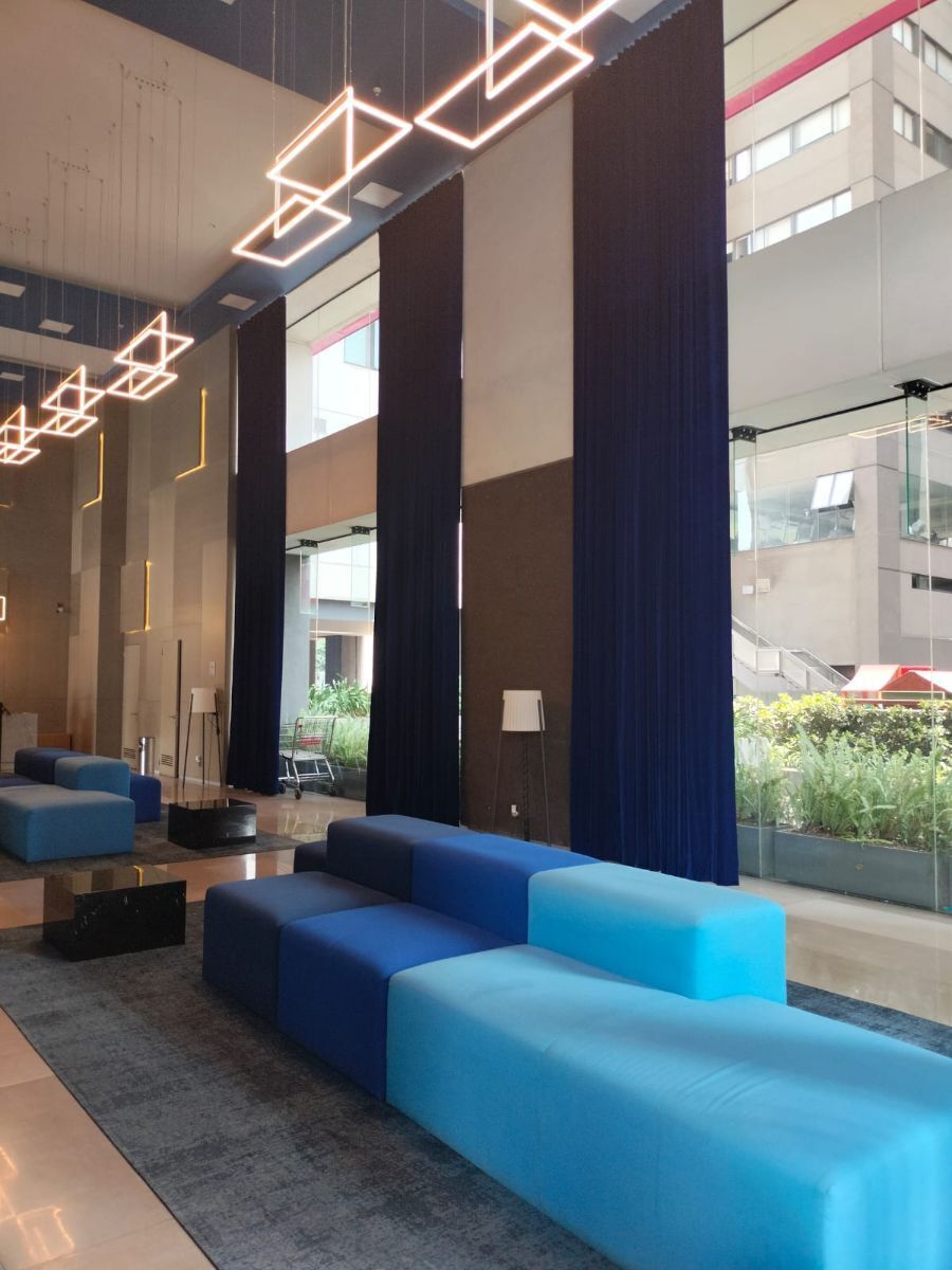 15 de 25: Lobby