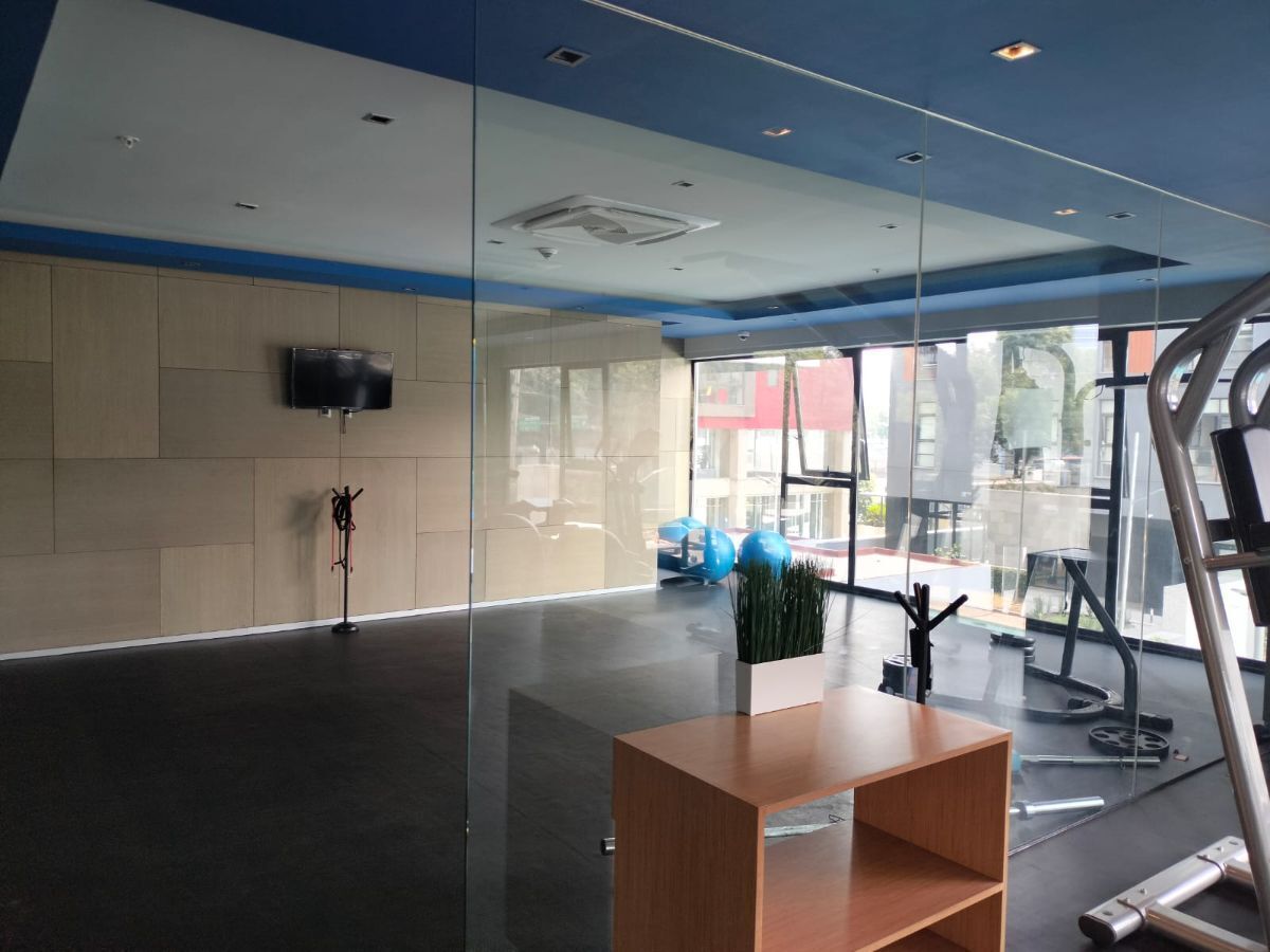 19 de 25: Amenidades: Salón gimnasio