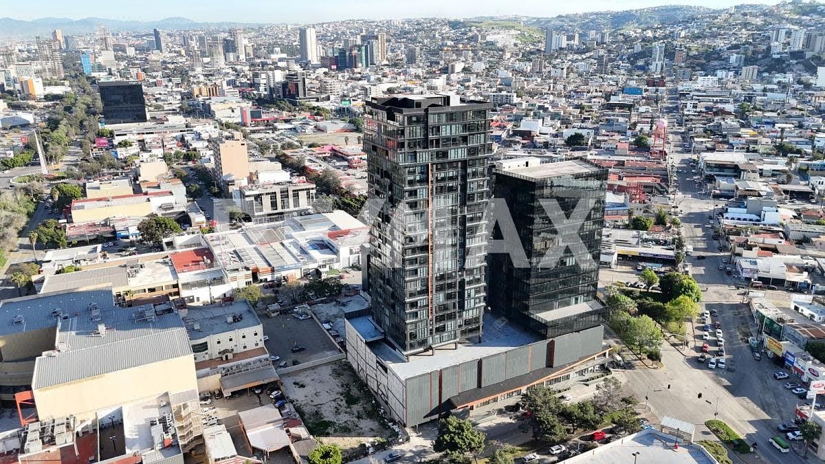 Local en Venta de 105.87 M2, Cosmopolitan City Center, Tijuana B.C.