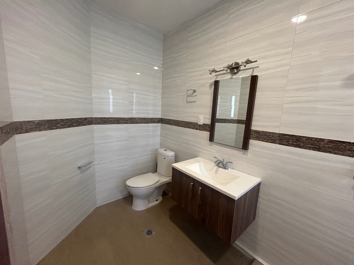 Baño recámara principal