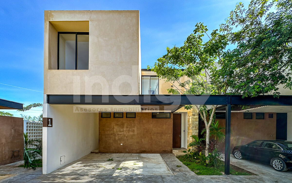 2 de 49: Fachada Frontal