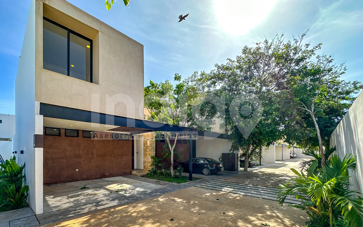 1 de 49: Fachada Frontal