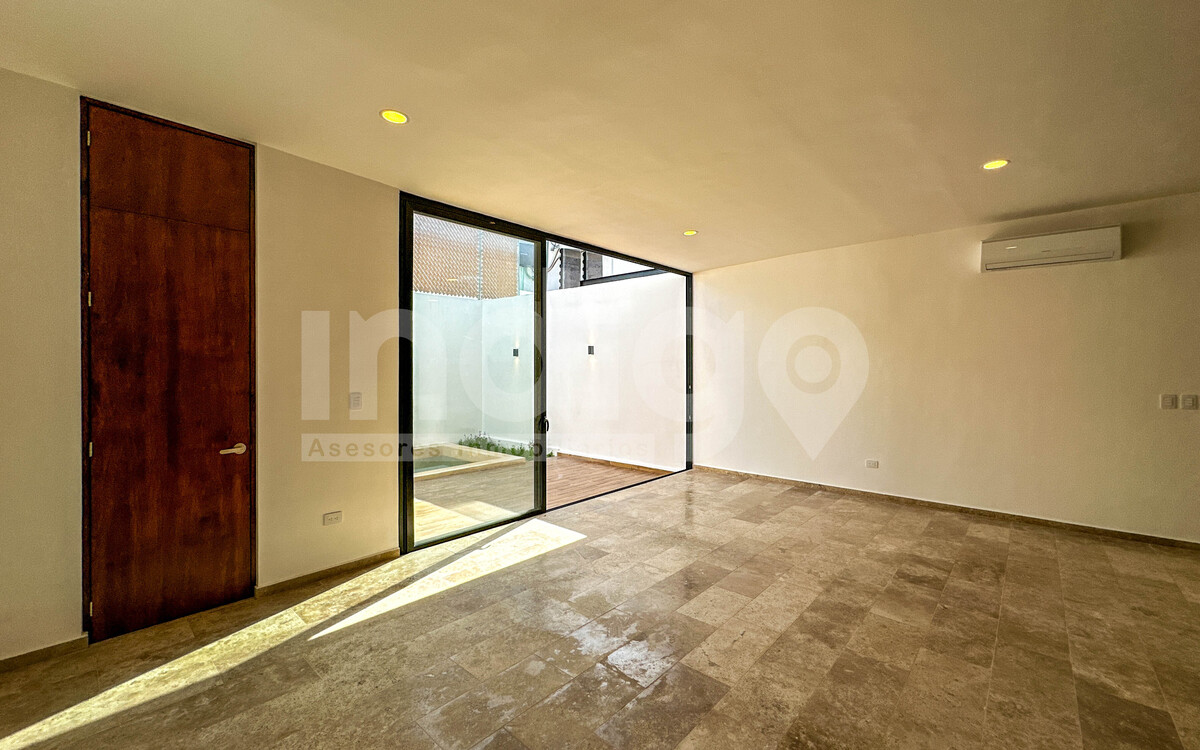 9 de 49: Sala / Comedor Corridos