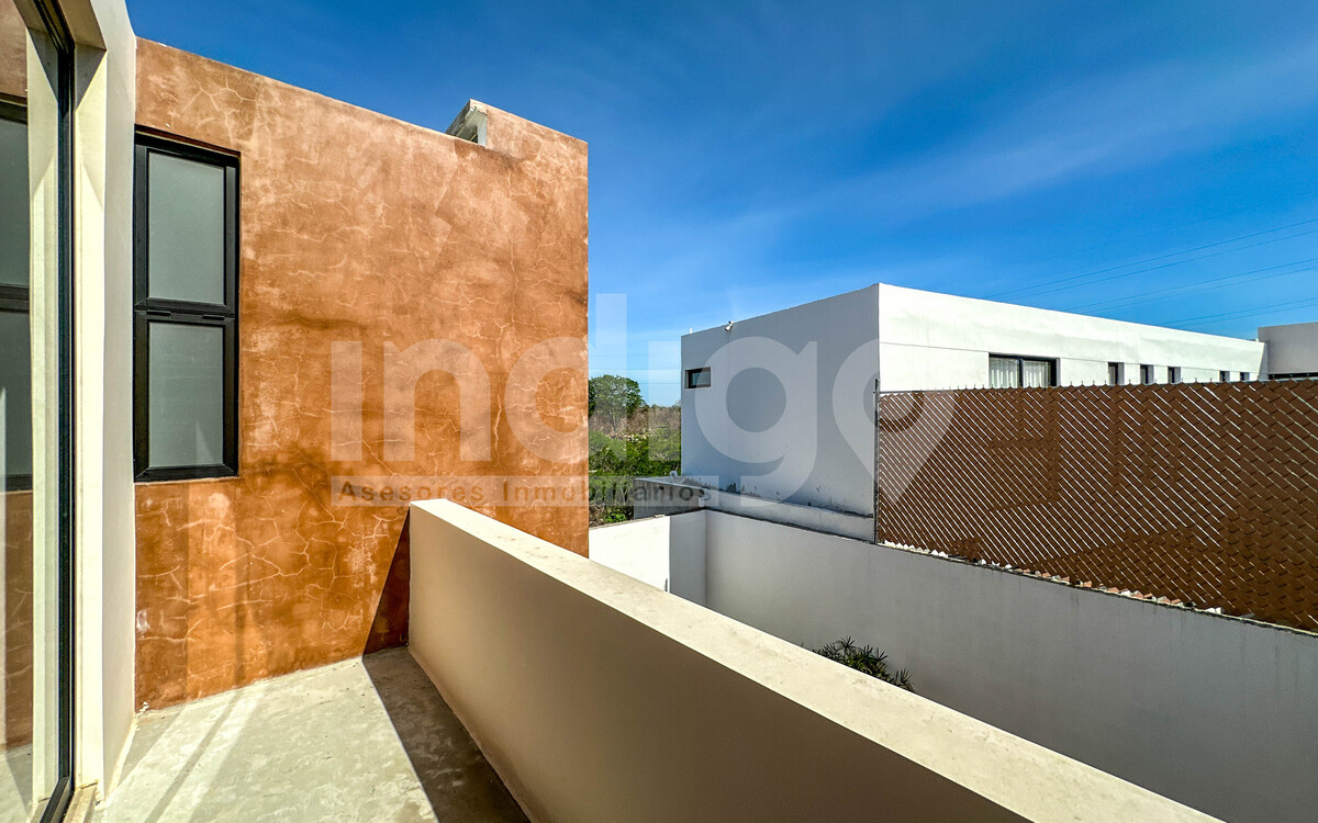 26 de 49: Balcón Recámara Principal