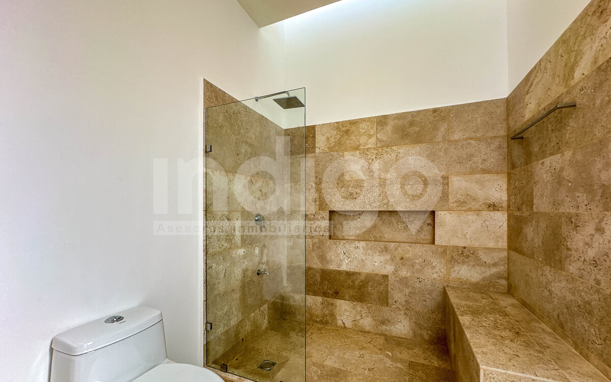 29 de 49: Baño Recámara Principal