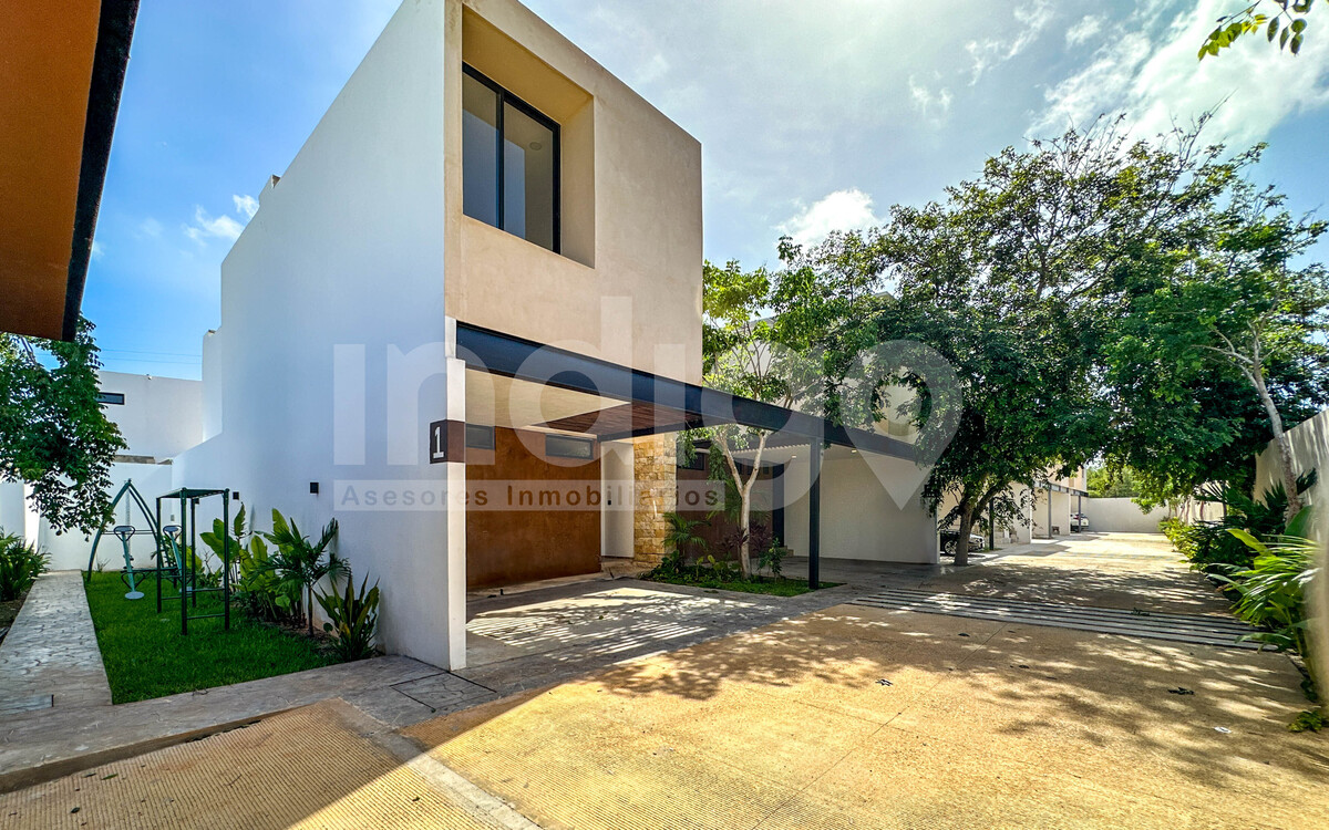 42 de 49: Vialidad Interior