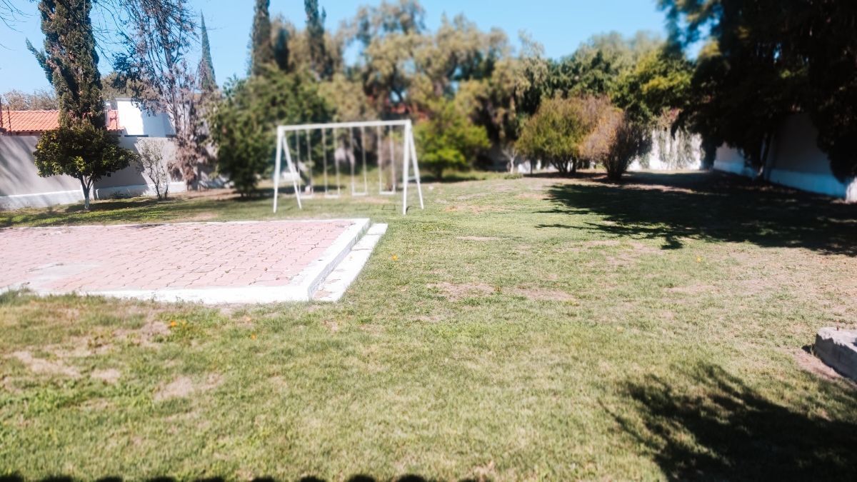 4 de 24