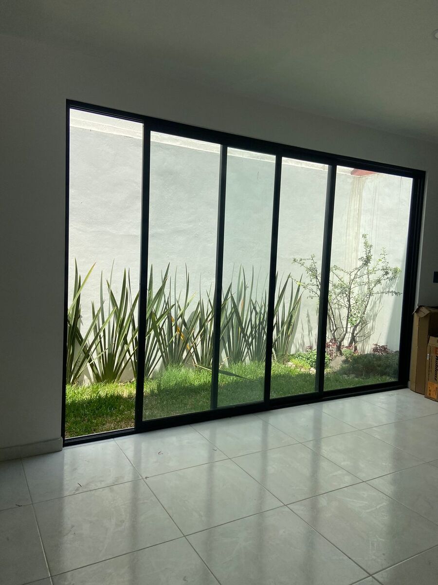 3 de 18