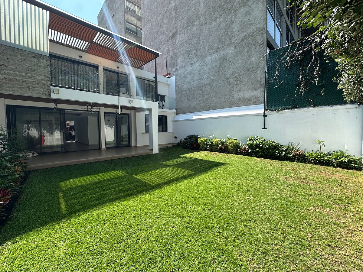 CASA EN VENTA EN ACACIAS, foto 1 de 31