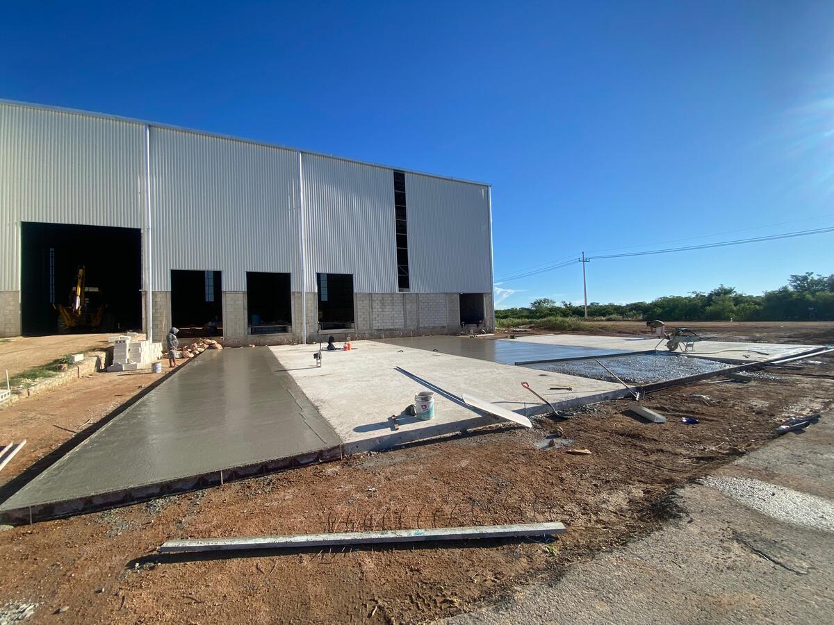 10 de 12: AVANCE PATIOS MODULO 1 RENTADO