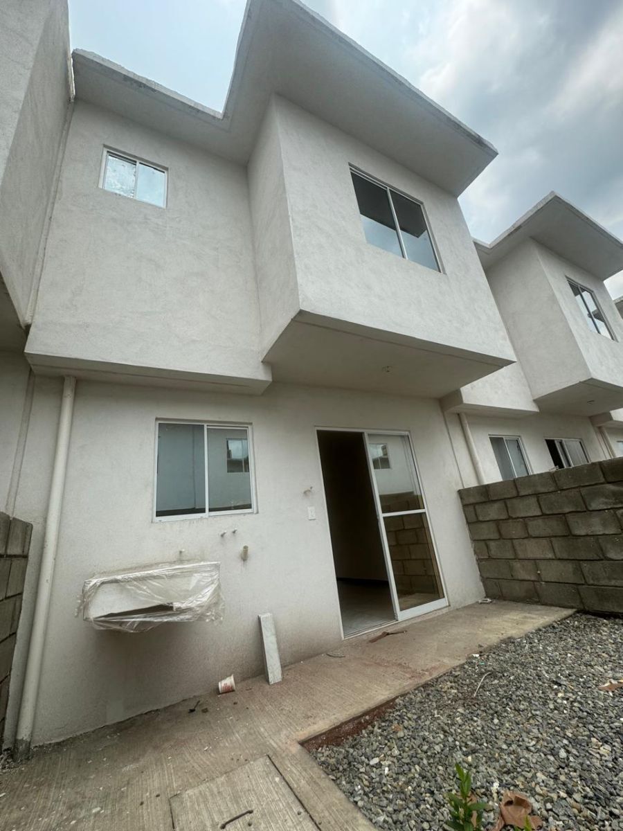 6 de 14: Patio Trasero