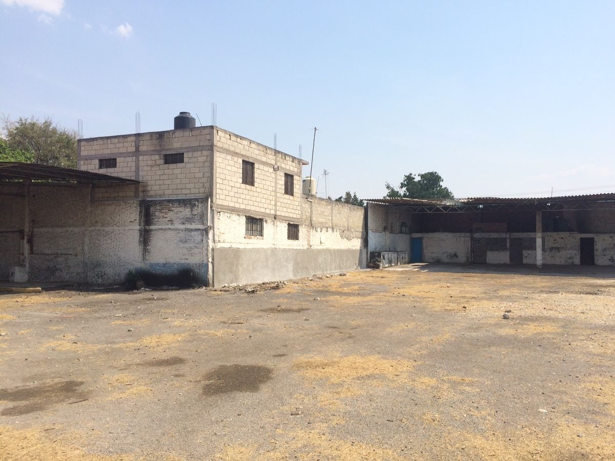 7 de 11: Patio de maniobras.