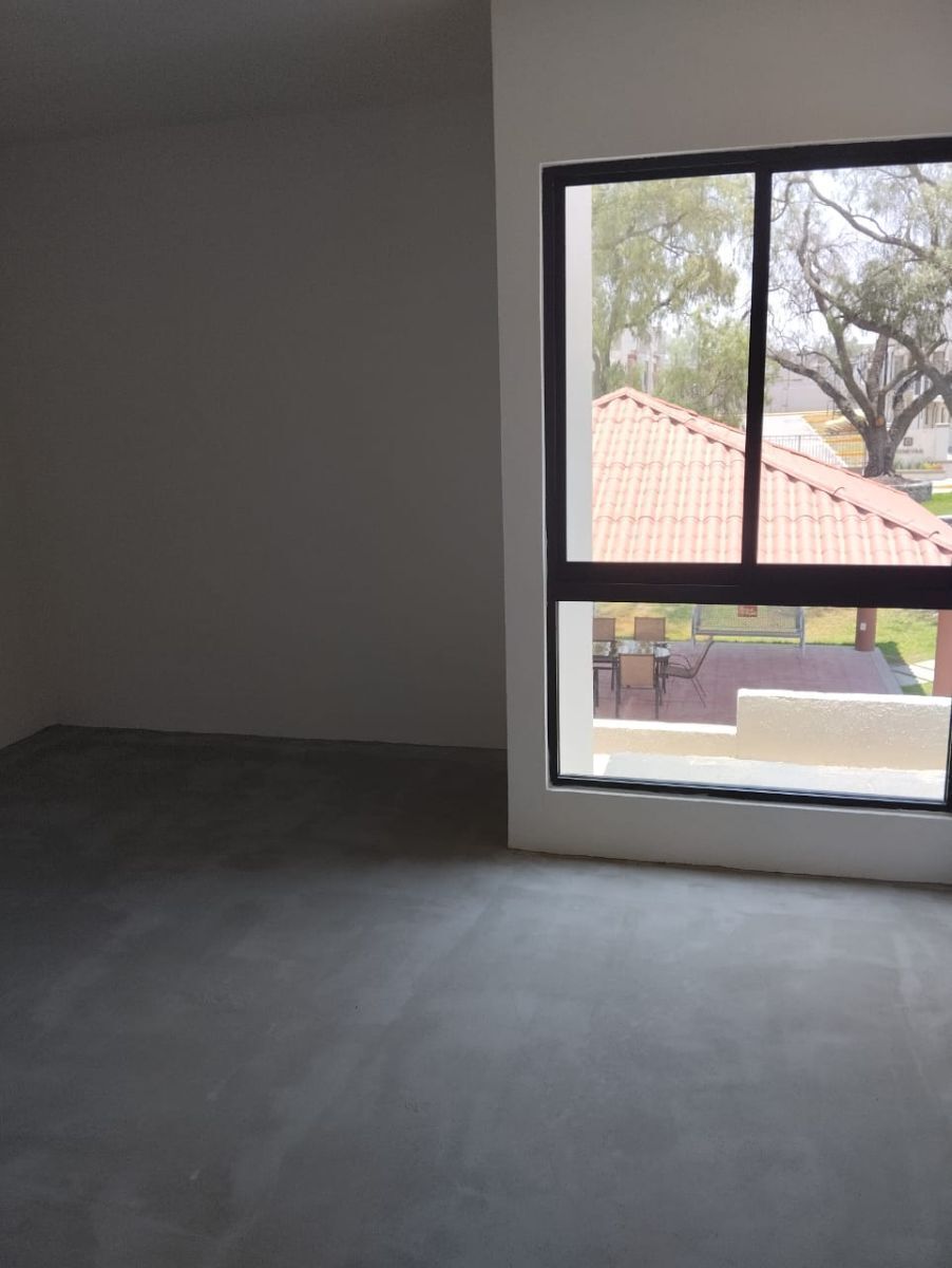 11 de 12: RECAMARA 2