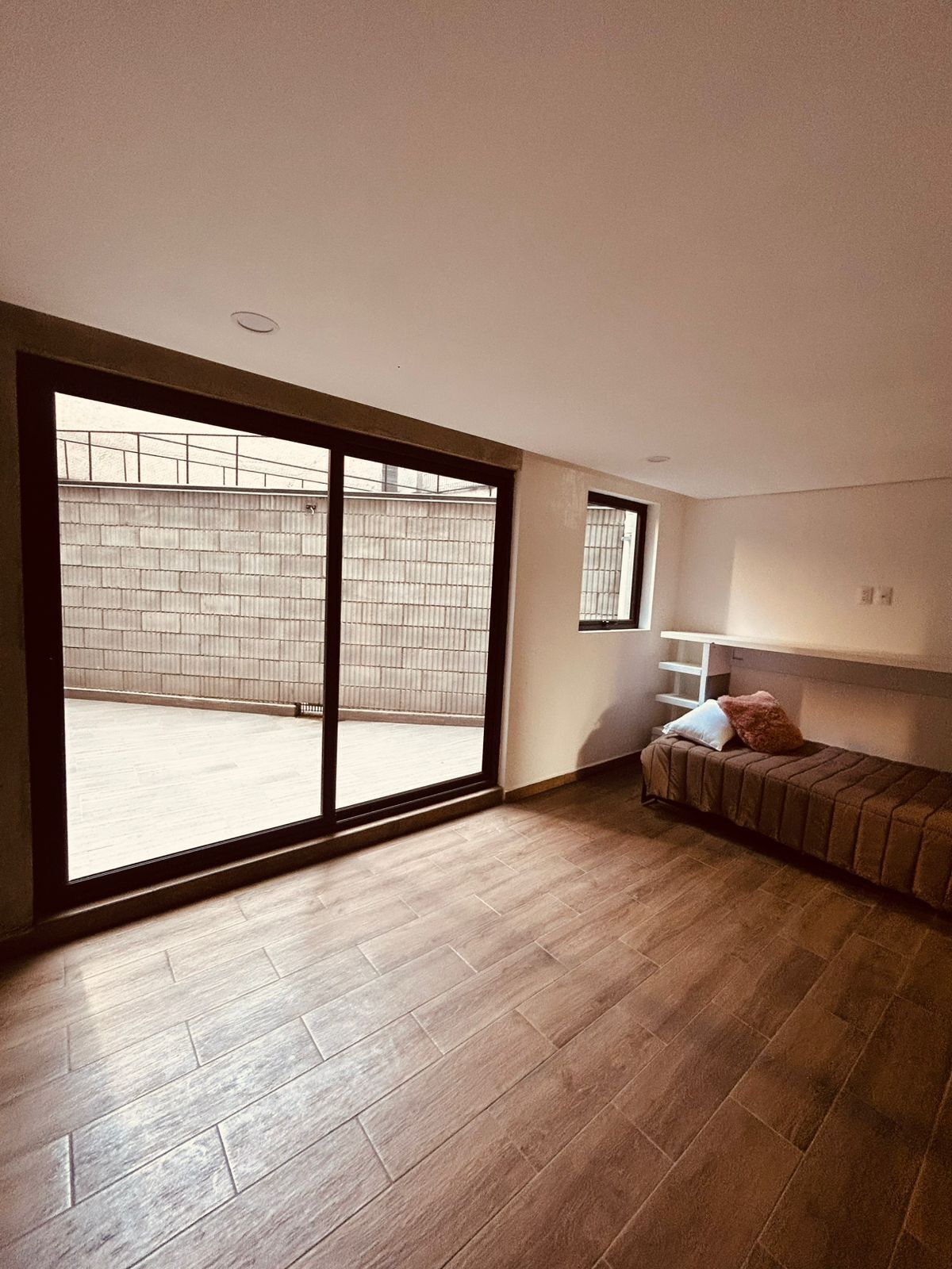 https://assets.easybroker.com/property_images/4505404/82428385/EB-QH5404.jpeg?version=1731524563