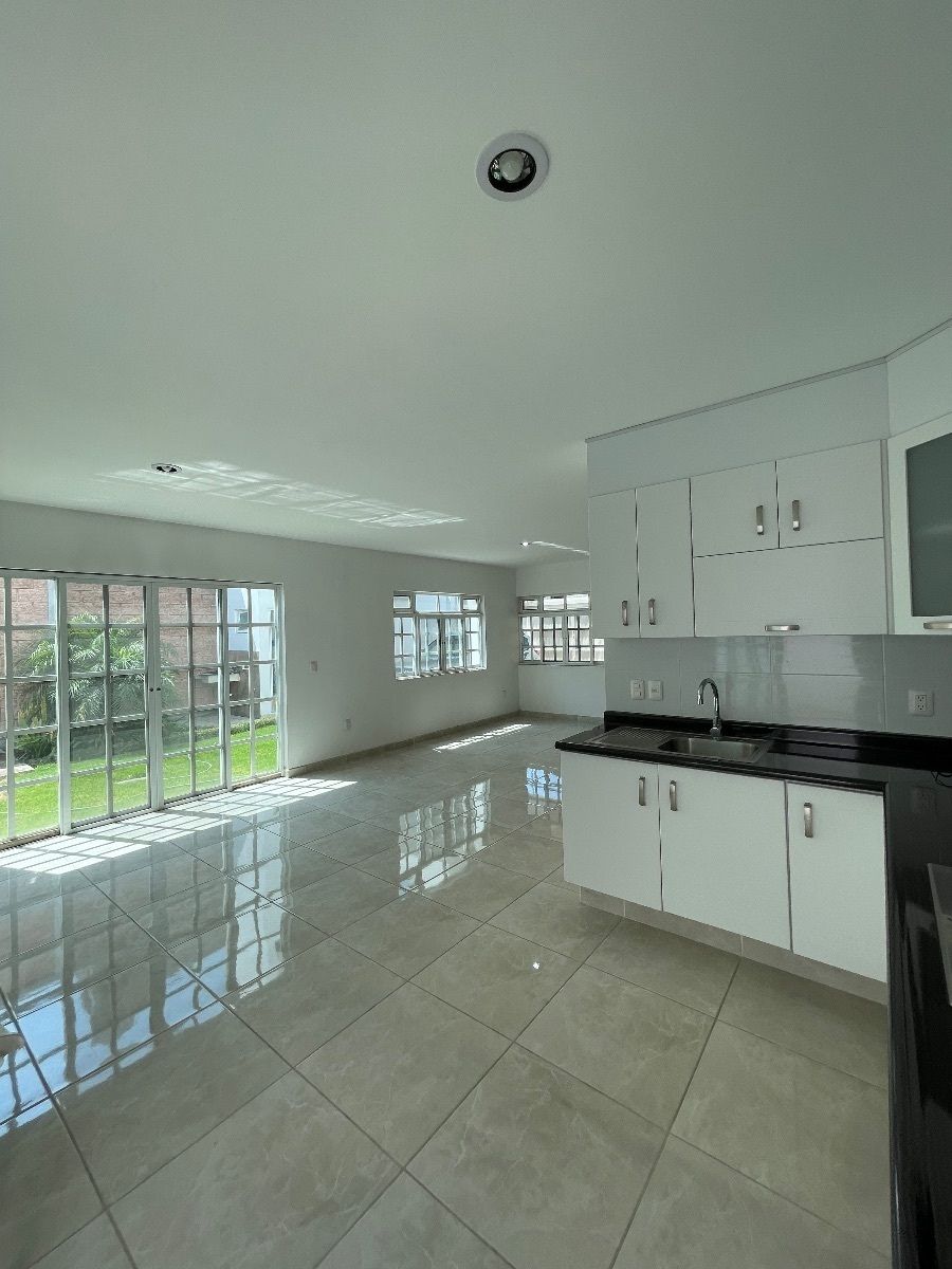 Casa em Santa Anita, Tlajomulco de Zúñiga, foto 3 de 10