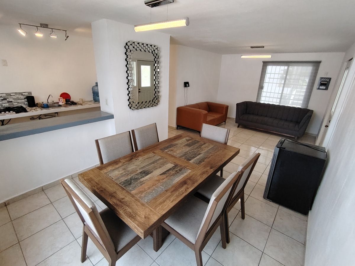 1 de 24: Comedor y sala