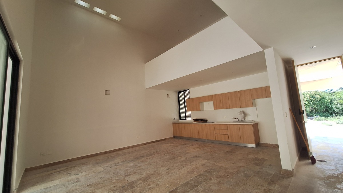 3 de 21: SALA COMEDOR