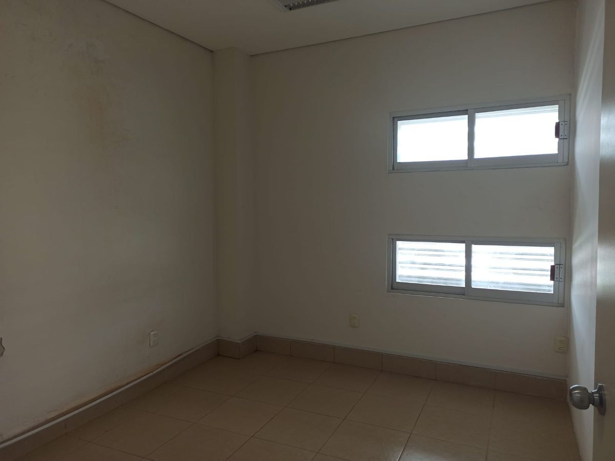 13 de 24: EDIFICIO EN VENTA SAHOP (zona norte poniente) Oficinas 