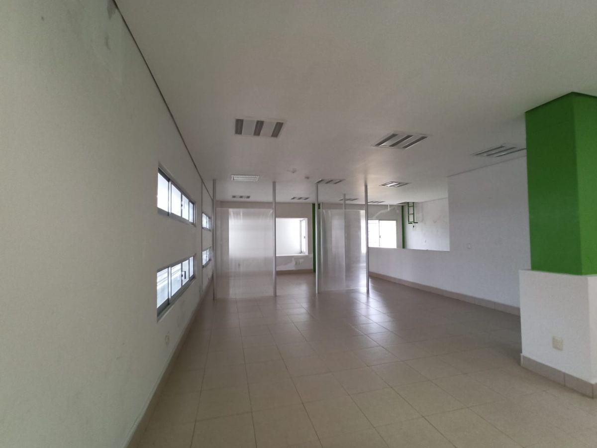 2 de 24: EDIFICIO EN VENTA SAHOP (zona norte poniente) Oficinas 