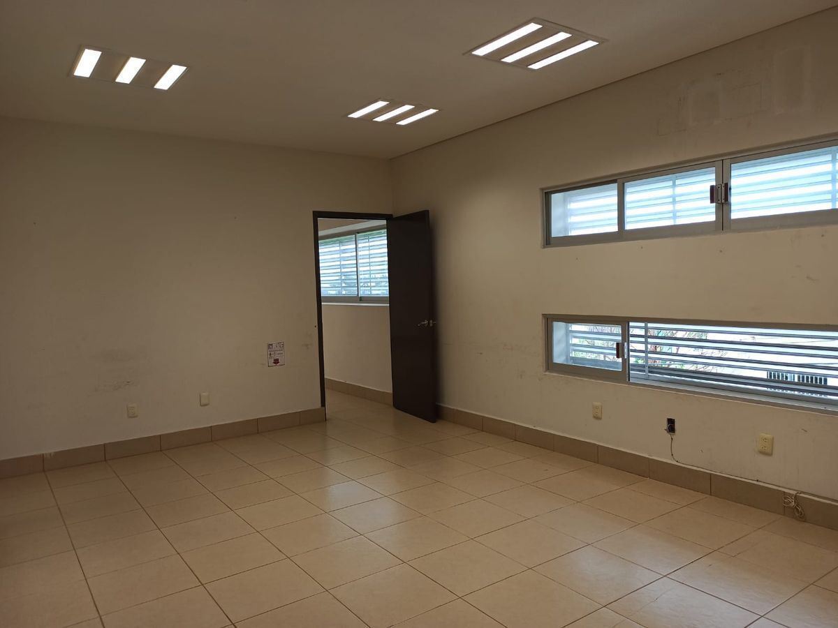 11 de 24: EDIFICIO EN VENTA SAHOP (zona norte poniente) Oficinas 