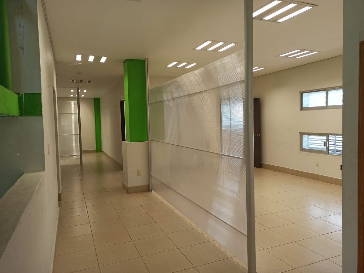 10 de 24: EDIFICIO EN VENTA SAHOP (zona norte poniente) Oficinas 