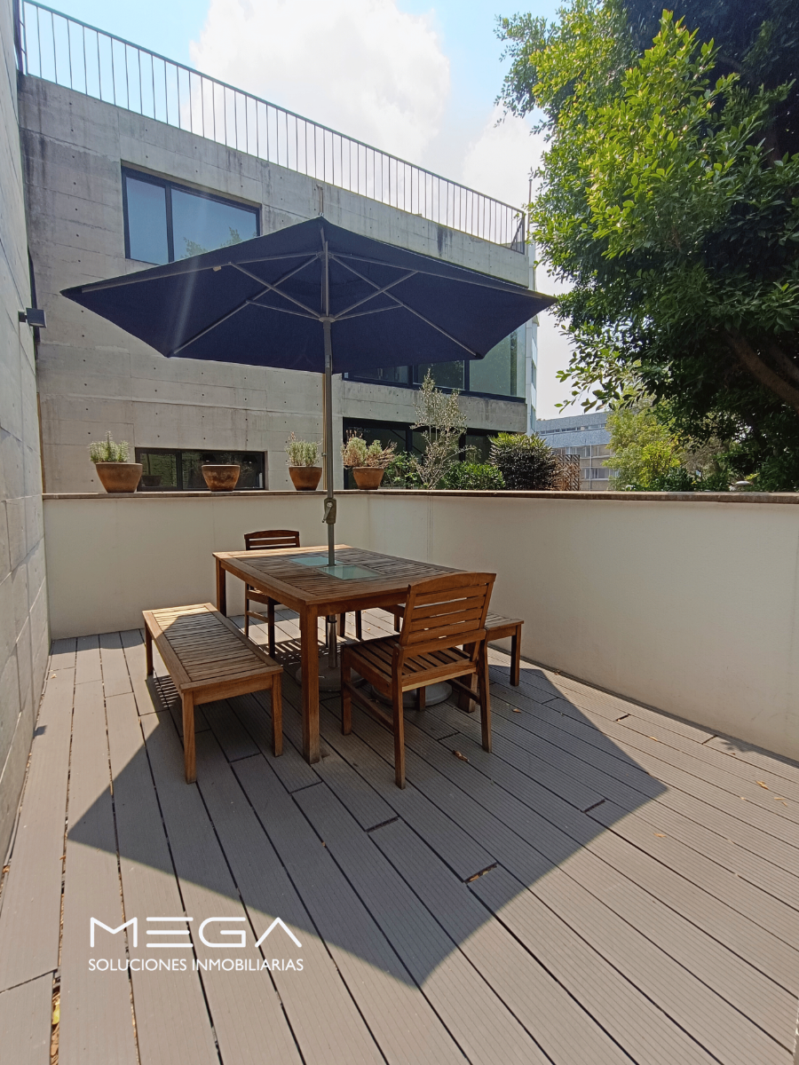 7 de 43: Terraza con vista al parque en Circular de Morelia
