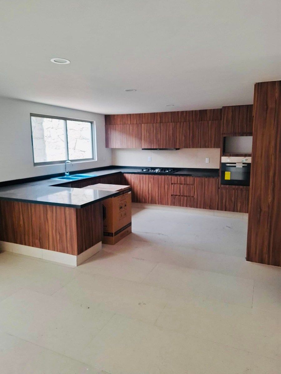 Casa en condominio en San Miguel Totocuitlapilco, Metepec, foto 14 de 19