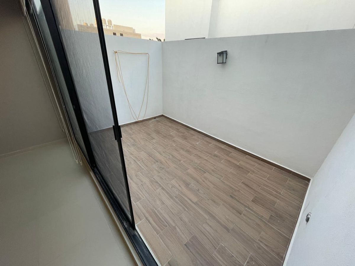4 de 16: Terraza