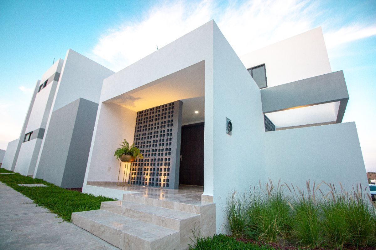 Casa en venta en Fracc. Lomas de la Rioja. ALVARADO, VER. RIVIERA VERACRUZANA
