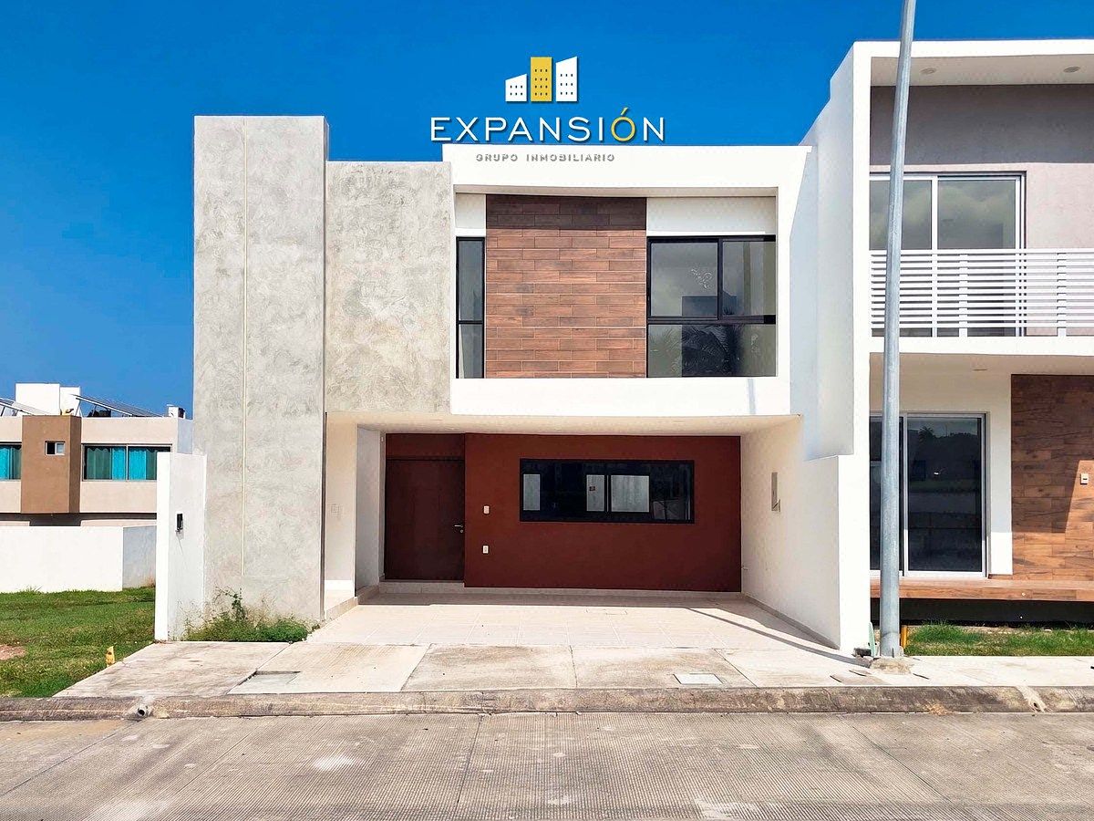 Casa en venta en Lomas del Dorado