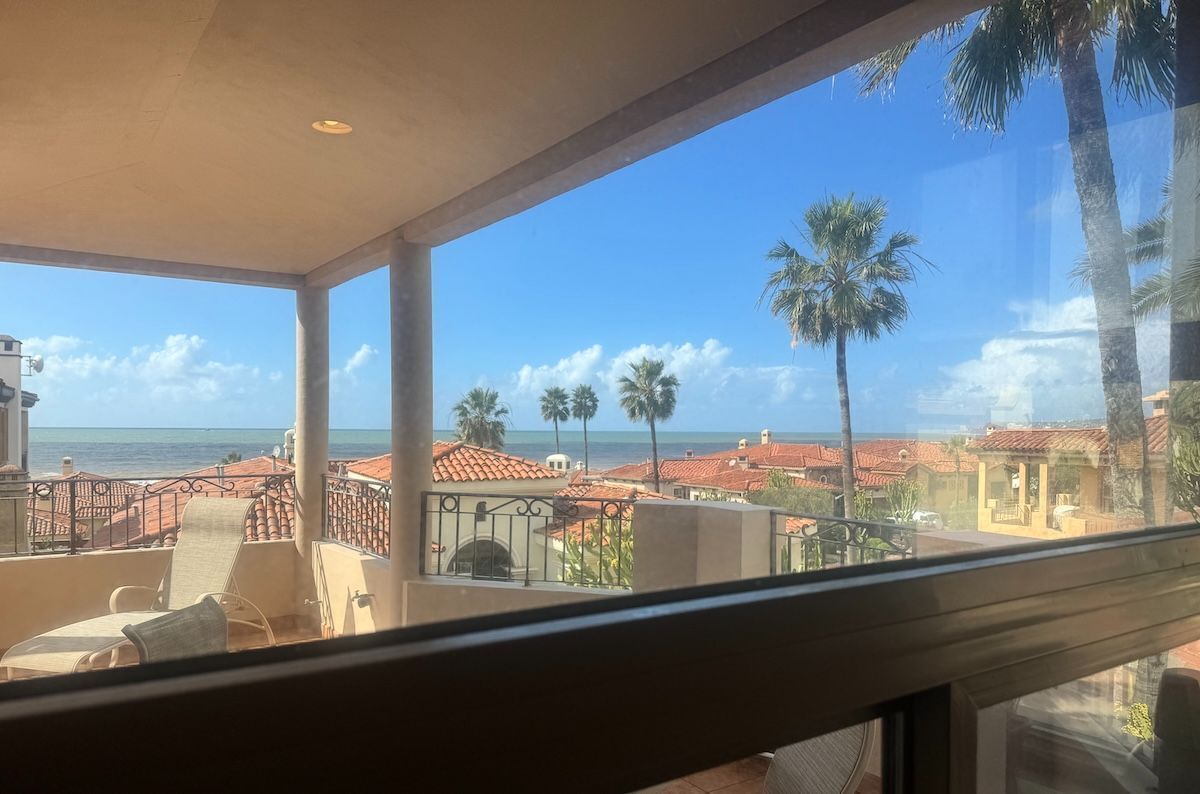 10 de 11: Las Ventanas Casa 6 - Kitchen View