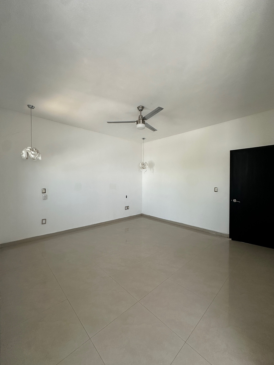 Casa en Residencial Esmeralda Norte, Colima, foto 5 de 6