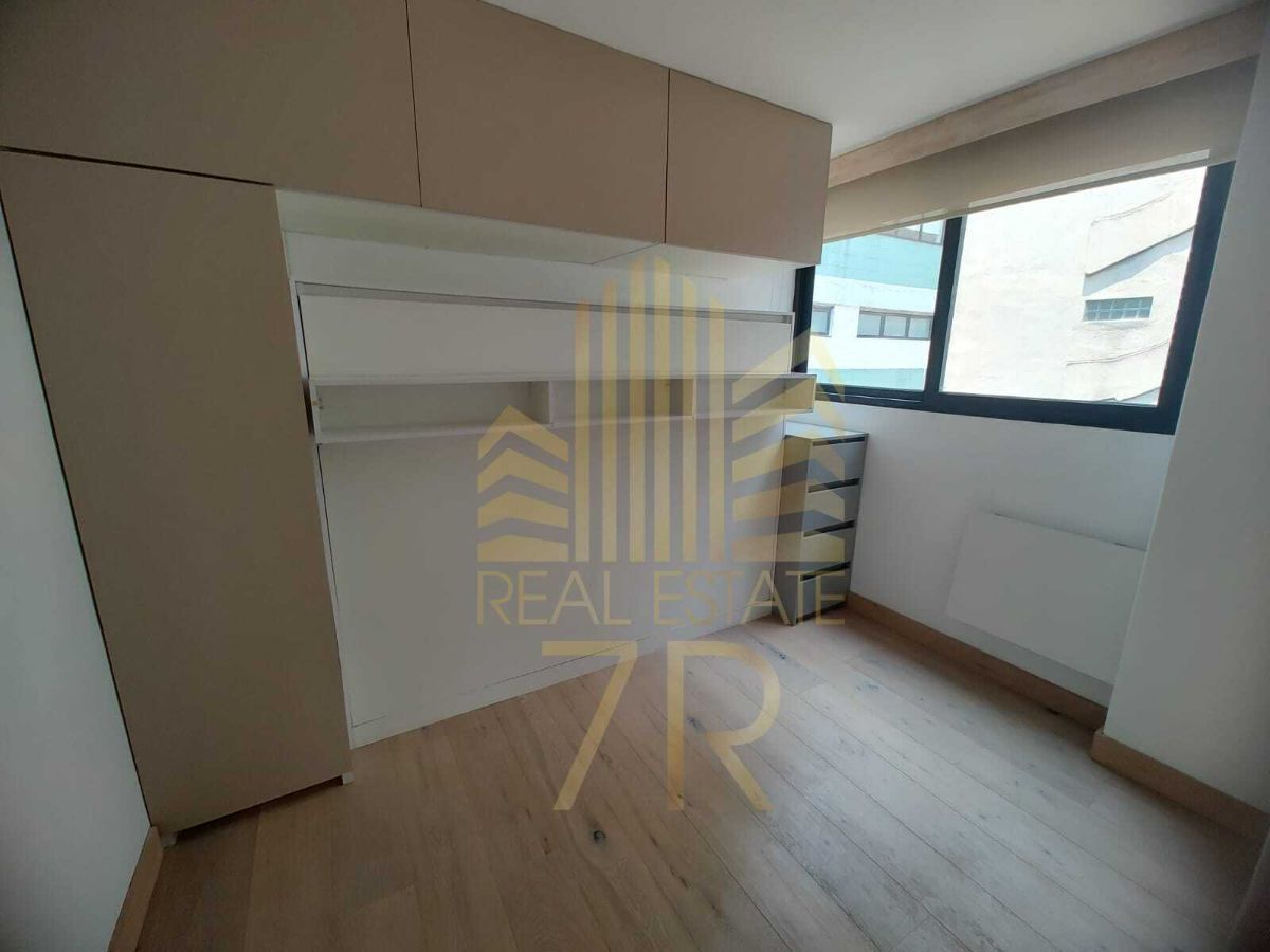 15 de 18: Habitación de visitas