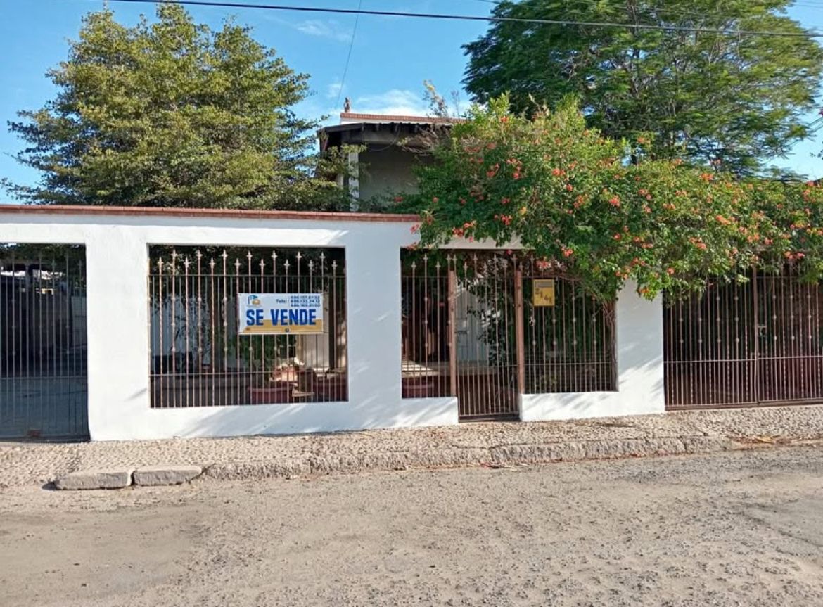 Se Vende Casa en Col Baja California