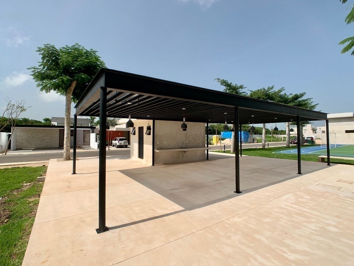 17 de 25: Terraza Social