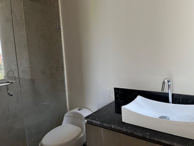 34 de 51: baño completo
